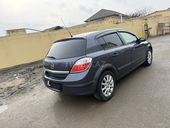 Opel Astra 2006, 277,906 km - 1.3 l - Salyan