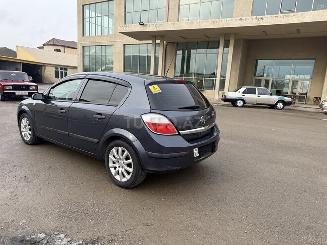 Opel Astra 2006, 277,906 km - 1.3 l - Salyan
