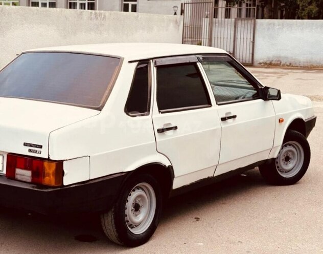 LADA (VAZ) 21099 1994, 255,000 km - 1.6 л - Bakı