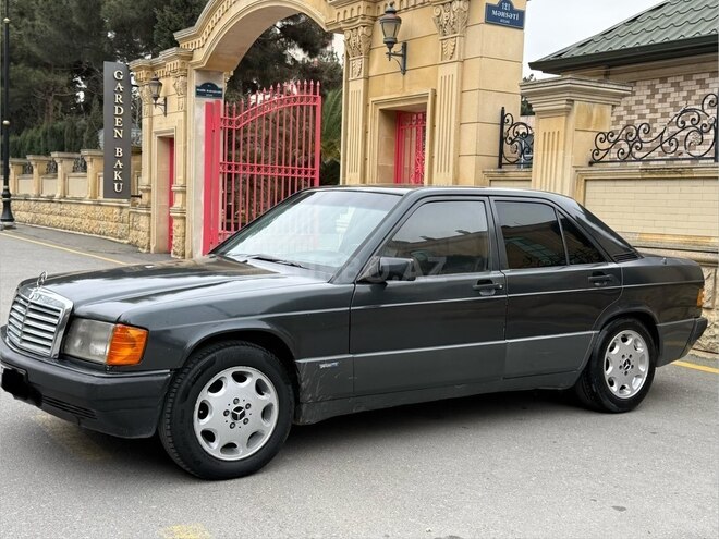 Mercedes 190 1990, 200,000 km - 2.0 l - Bakı