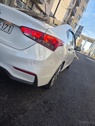 Hyundai Accent 2019, 112,590 km - 1.6 l - Bakı