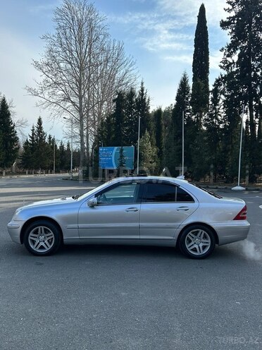 Mercedes C 230 2001, 230,000 km - 2.3 л - Mingəçevir