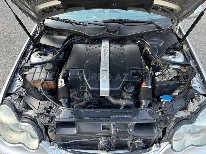 Mercedes C 230 2001, 230,000 km - 2.3 л - Mingəçevir