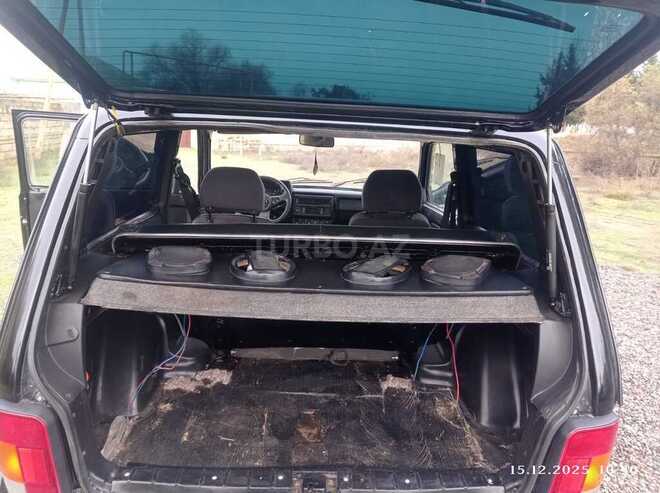LADA (VAZ) Niva-12
