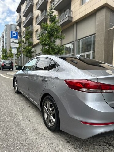 Hyundai Elantra 2017, 150,000 km - 2.0 l - Bakı