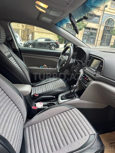 Hyundai Elantra 2017, 150,000 km - 2.0 l - Bakı