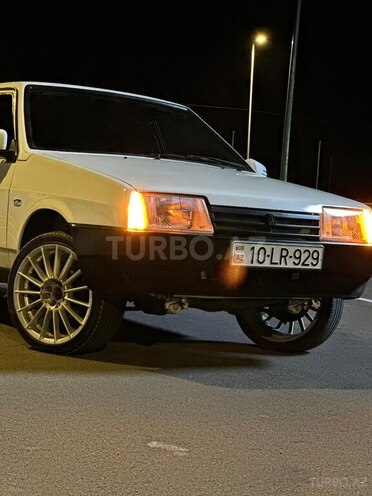 LADA (VAZ) 21099 2000, 130,000 km - 1.6 л - Qobustan