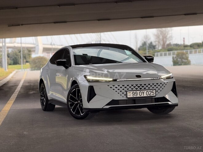 Changan  2025, 2,100 km - 1.5 л - Bakı