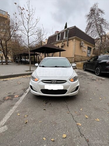 Hyundai Accent 2017, 241,402 km - 1.6 l - Bakı