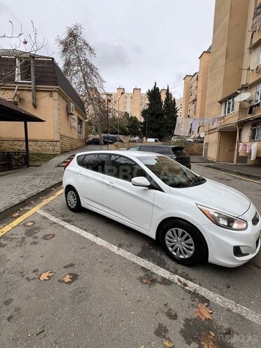 Hyundai Accent 2017, 241,402 km - 1.6 l - Bakı