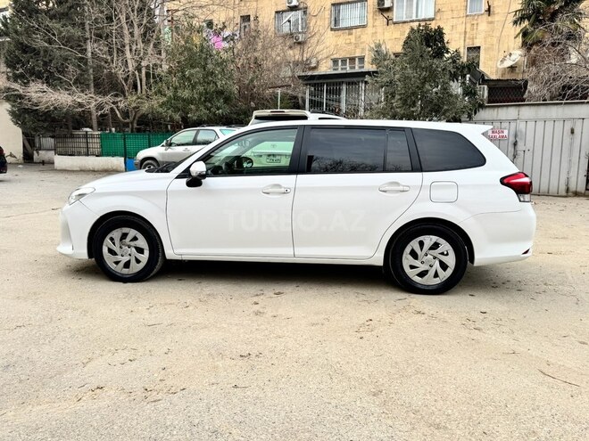 Toyota Corolla Fielder 2019, 239,000 km - 1.5 л - Bakı