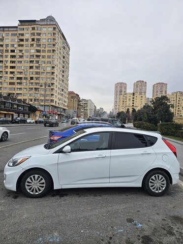 Hyundai Accent 2017, 121,000 km - 1.4 л - Bakı