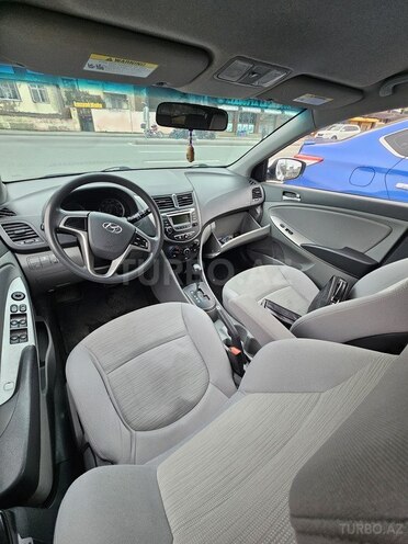 Hyundai Accent 2017, 121,000 km - 1.4 л - Bakı