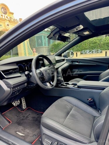 Toyota Camry 2025, 13,000 km - 2.0 л - Bakı