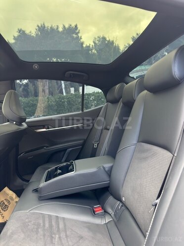 Toyota Camry 2025, 13,000 km - 2.0 л - Bakı