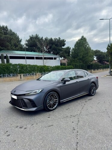 Toyota Camry 2025, 13,000 km - 2.0 л - Bakı