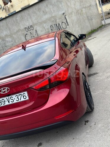 Hyundai Elantra 2016, 173,809 km - 1.8 l - Bakı