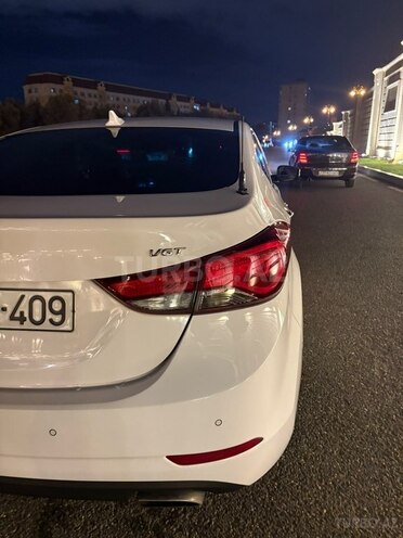 Hyundai Avante 2014, 212,000 km - 1.6 l - Bakı