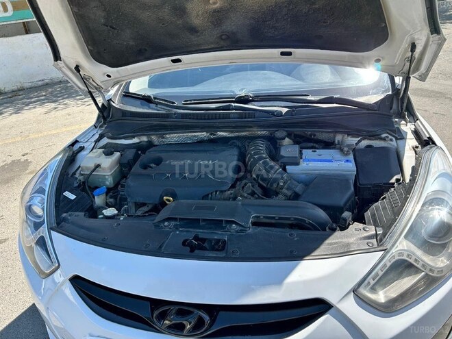 Hyundai i40 2012, 286,000 km - 1.7 l - Bakı