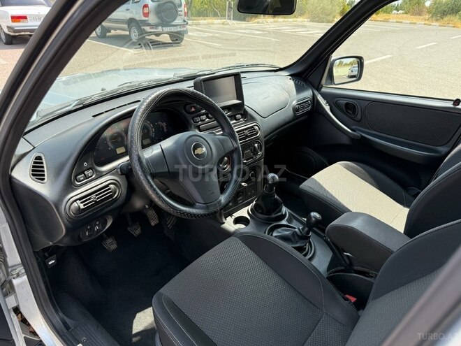 LADA (VAZ) Niva Travel-5