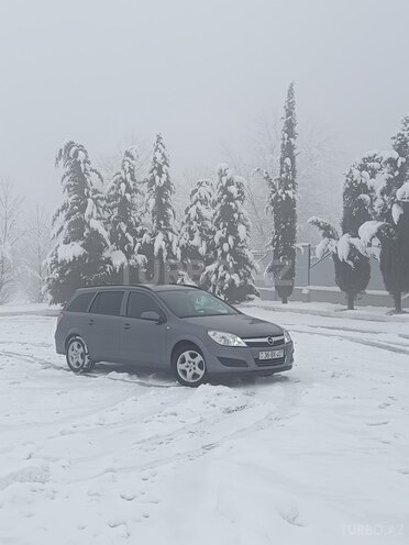 Opel Astra 2007, 300,000 km - 1.3 l - Qəbələ