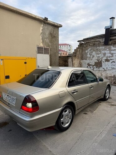 Mercedes C 220 1995, 446,000 km - 2.2 l - Bakı