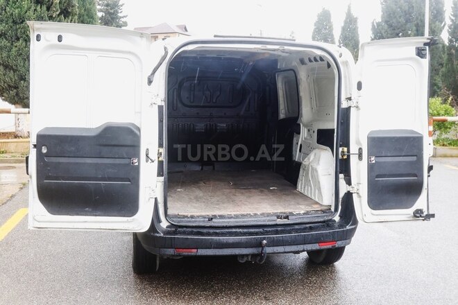 Fiat Doblo 2014, 230,000 km - 1.3 l - Bakı