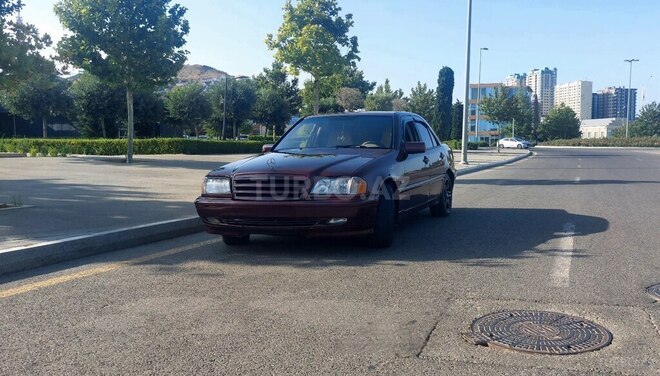 Mercedes C 240 1997, 441,000 km - 2.4 l - Bakı