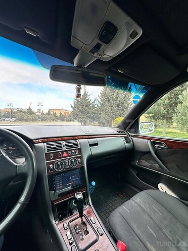 Mercedes E 220 2000, 407,000 km - 2.2 l - Bakı