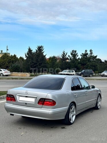 Mercedes E 220 2000, 407,000 km - 2.2 l - Bakı
