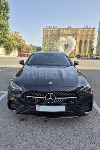 Mercedes E 300 de-2