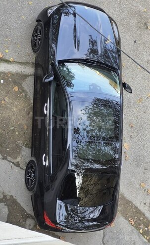 Mercedes E 300 de-8