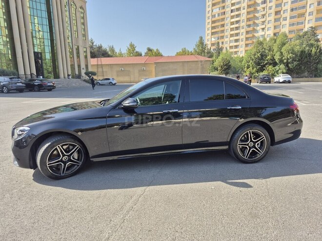 Mercedes E 300 de-6