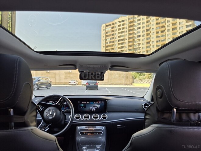 Mercedes E 300 de-10