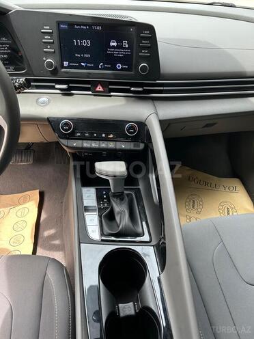 Hyundai Elantra 2022, 90,000 km - 1.6 l - Bakı