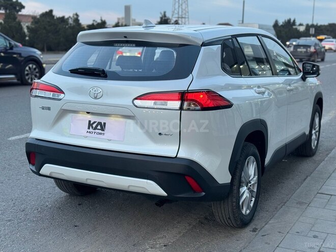 Toyota Corolla Cross-4