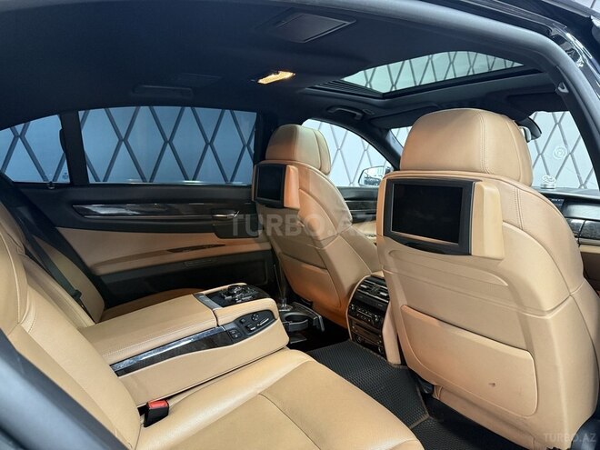 BMW 750-11