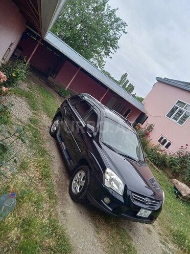 Kia Sportage 2008, 295,000 km - 2.0 л - Qusar