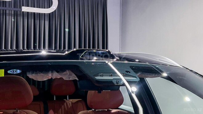 BYD Tang L-7