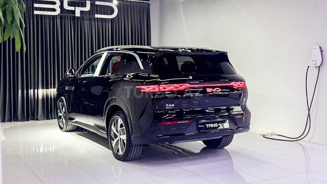 BYD Tang L-2