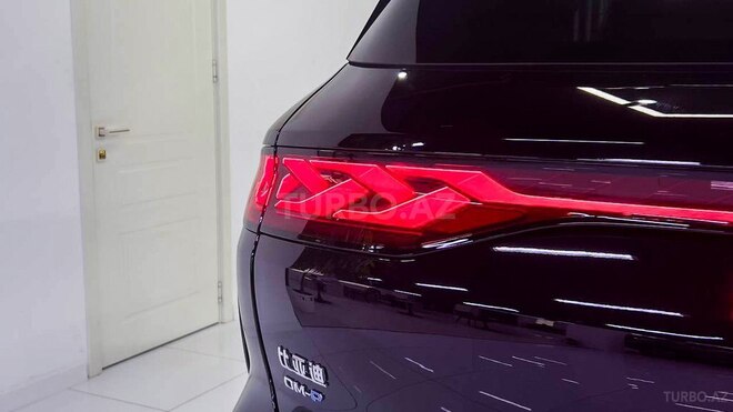 BYD Tang L-11
