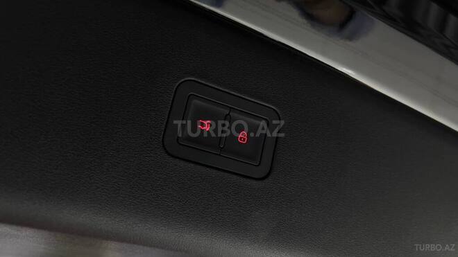 BYD Tang L-31