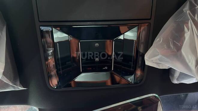 BYD Tang L-21
