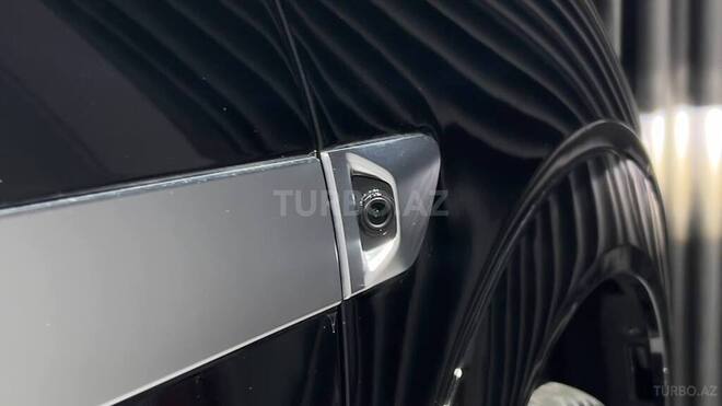 BYD Tang L-13
