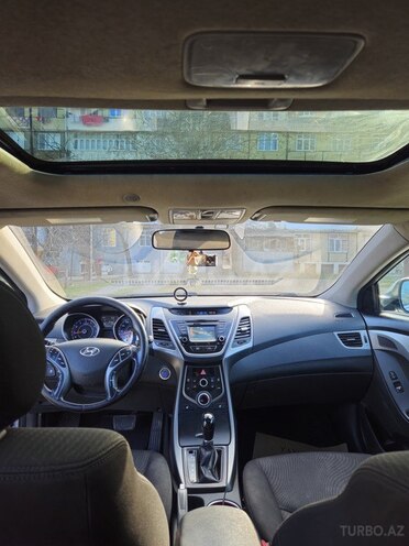 Hyundai Elantra 2015, 142,000 km - 1.8 л - Gəncə