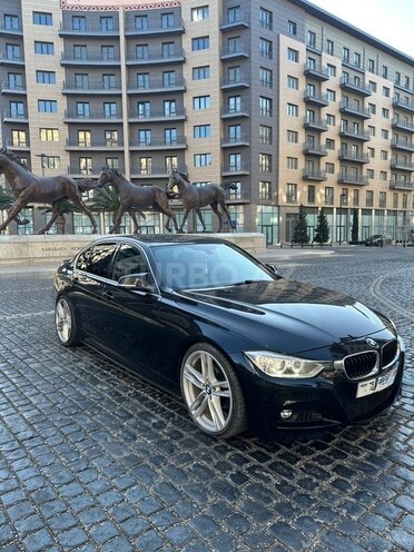 BMW 330 2016, 200,000 km - 2.0 l - Bakı
