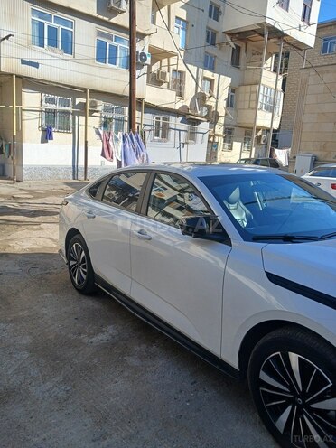 Changan Qiyuan A05 2025, 24,000 km - 1.5 l - Bakı