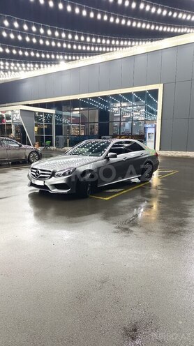 Mercedes E 300 2014, 350,000 km - 2.1 l - Naxçıvan