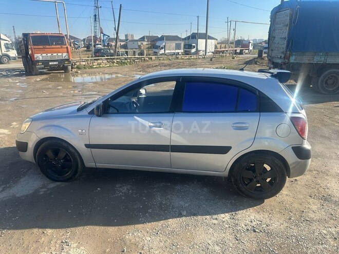 Kia Rio-3