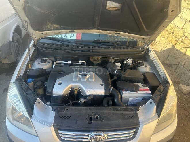 Kia Rio-6
